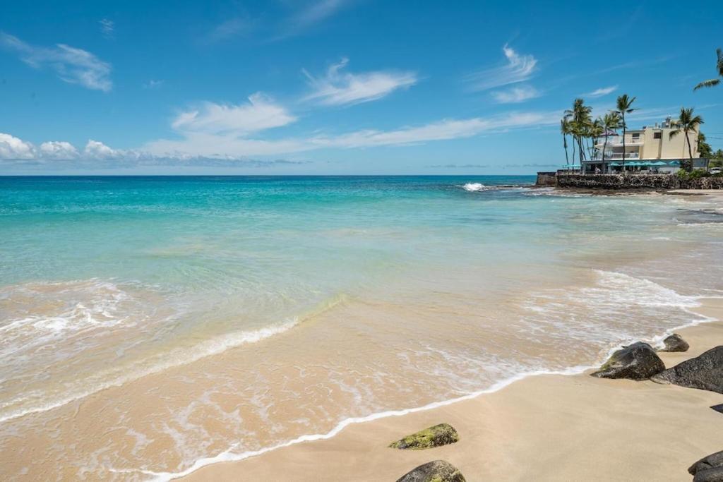 Hawaiian-Style Oceanview Across The Street From Historic Magic Sands Beach Park - White Sands Village 202 カイルア・コナ エクステリア 写真